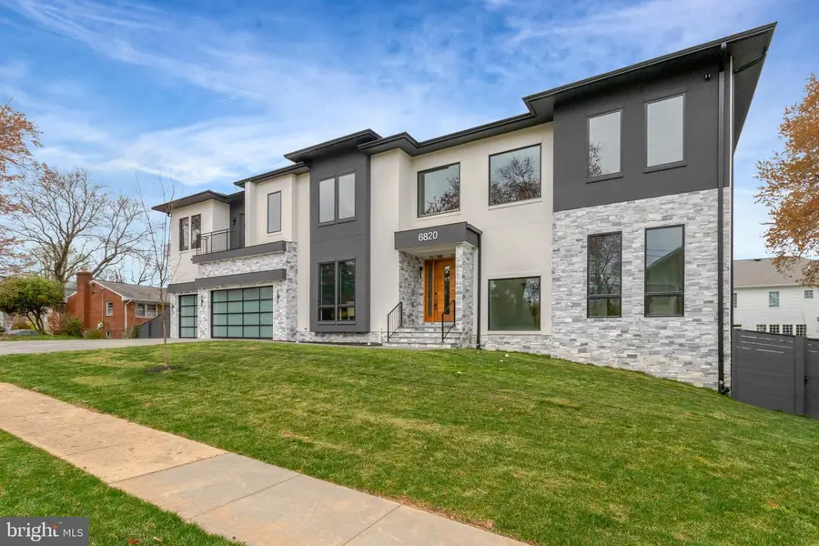 6820 Broyhill St, McLean, VA 22101 - Image #3