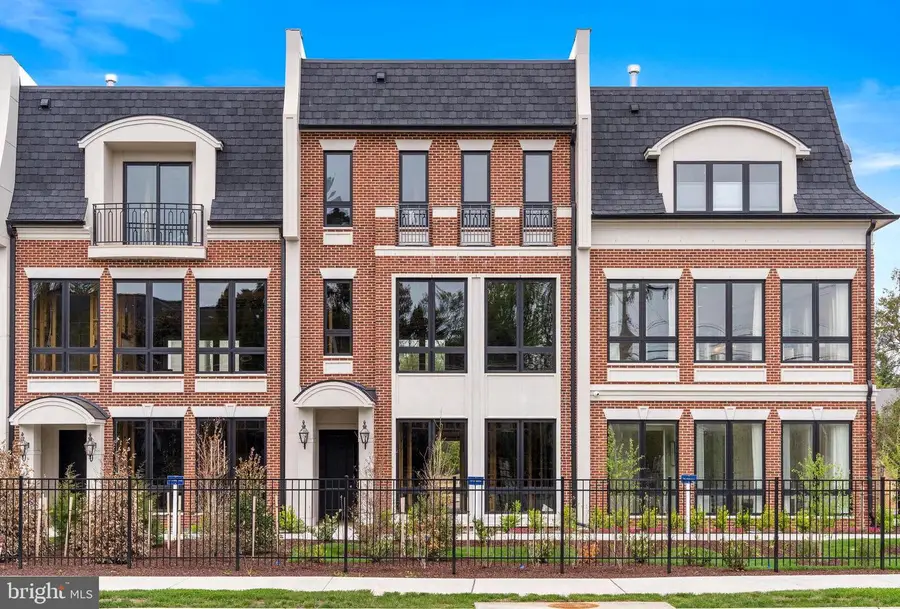 1622 Chain Bridge Rd, McLean, VA 22101 - Image #3