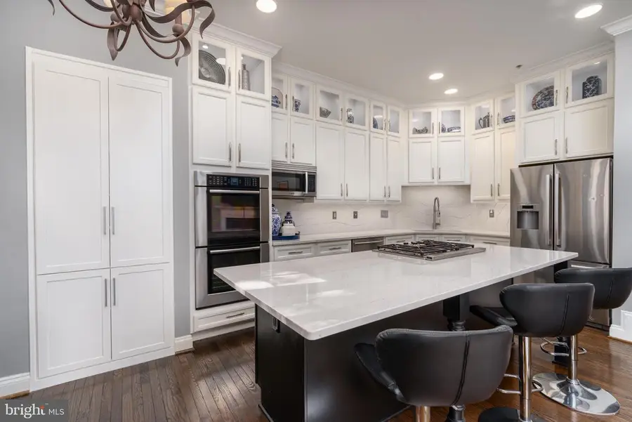 7486 Carriage Hills Dr, McLean, VA 22102 - Image #3