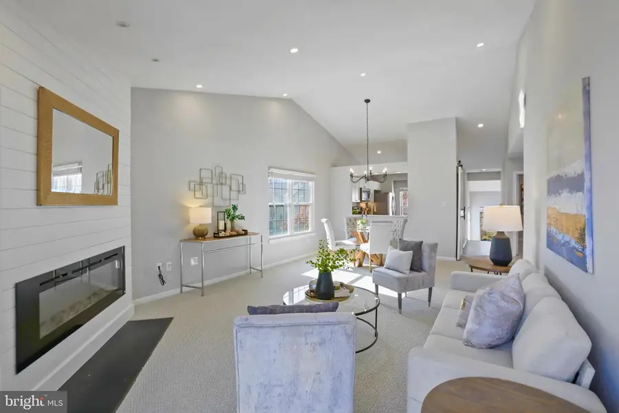 2867 Yarling Ct, Falls Church, VA 22042 - Image #2