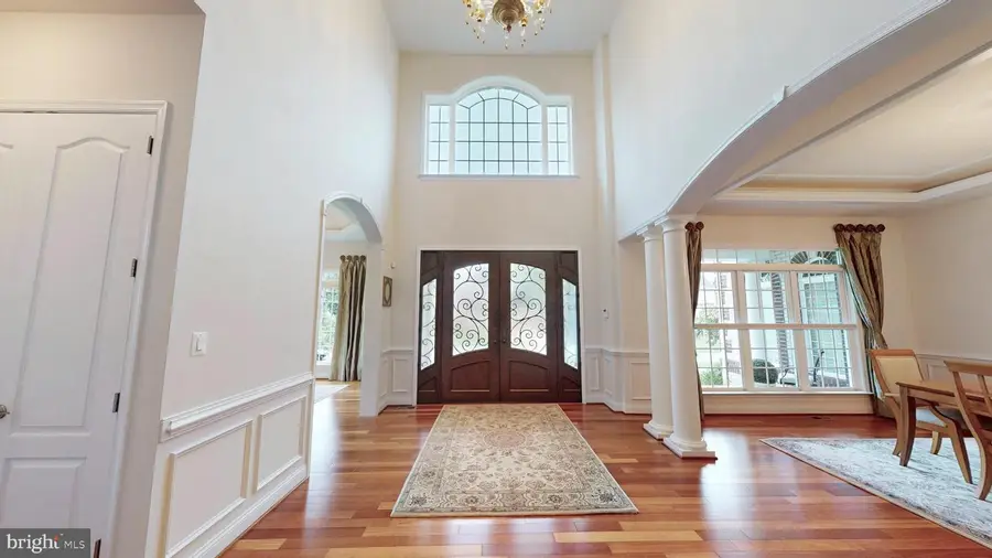 9813 Sunrise Rd, Vienna, VA 22181 - Image #3