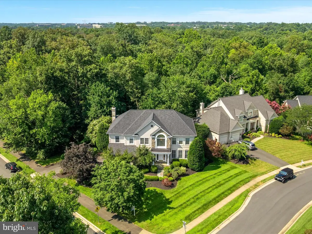 12028 Walnut Branch Rd, Reston, VA 20194 - Image #1