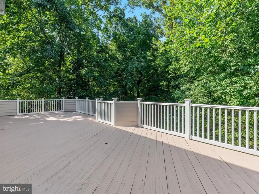 12028 Walnut Branch Rd, Reston, VA 20194 - Image #3