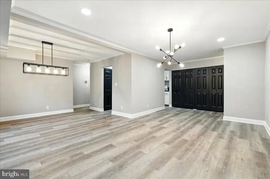 7809 Dassett Ct #101, Annandale, VA 22003 - Image #3