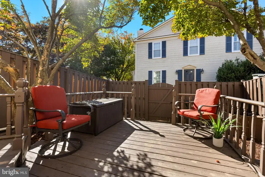 6223 Walkers Croft Way, Alexandria, VA 22315 - Image #2