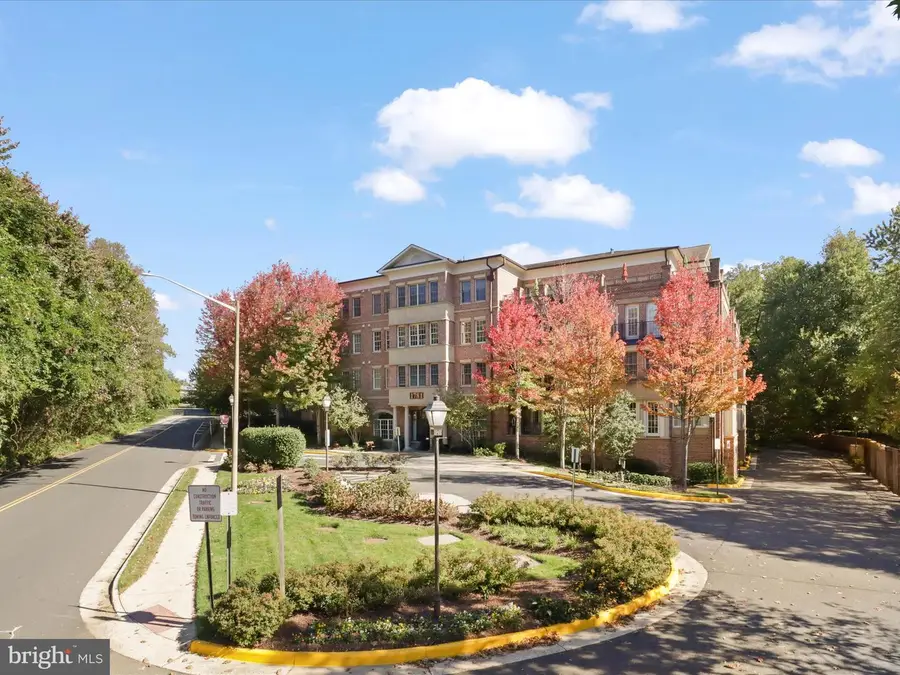 1781 Chain Bridge Rd #303, McLean, VA 22102 - Image #2