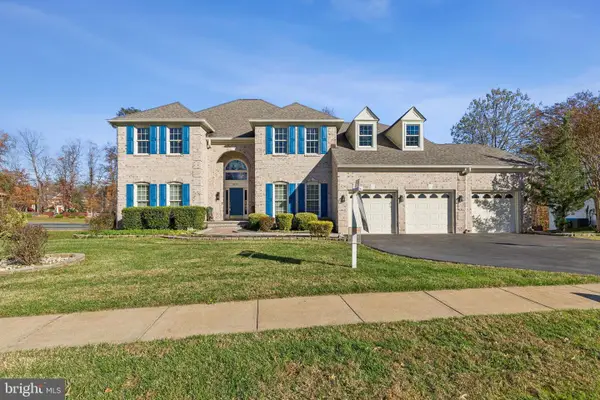 8153 Old Barrington Blvd, FAIRFAX STATION, VA 22039