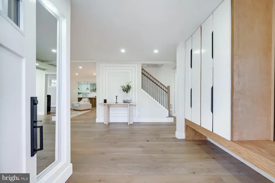 1801 Great Falls St, McLean, VA 22101 - Image #2