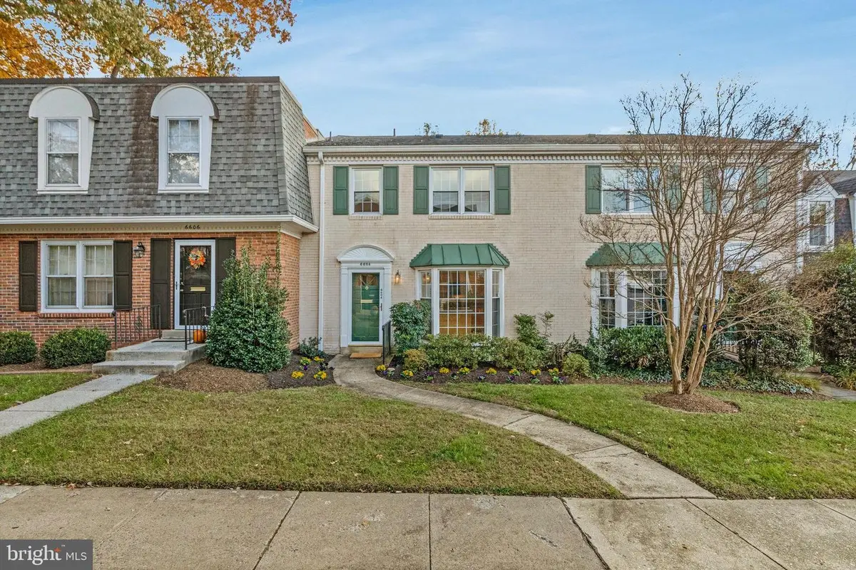 6604 Mclean Ct, McLean, VA 22101 - Image #1