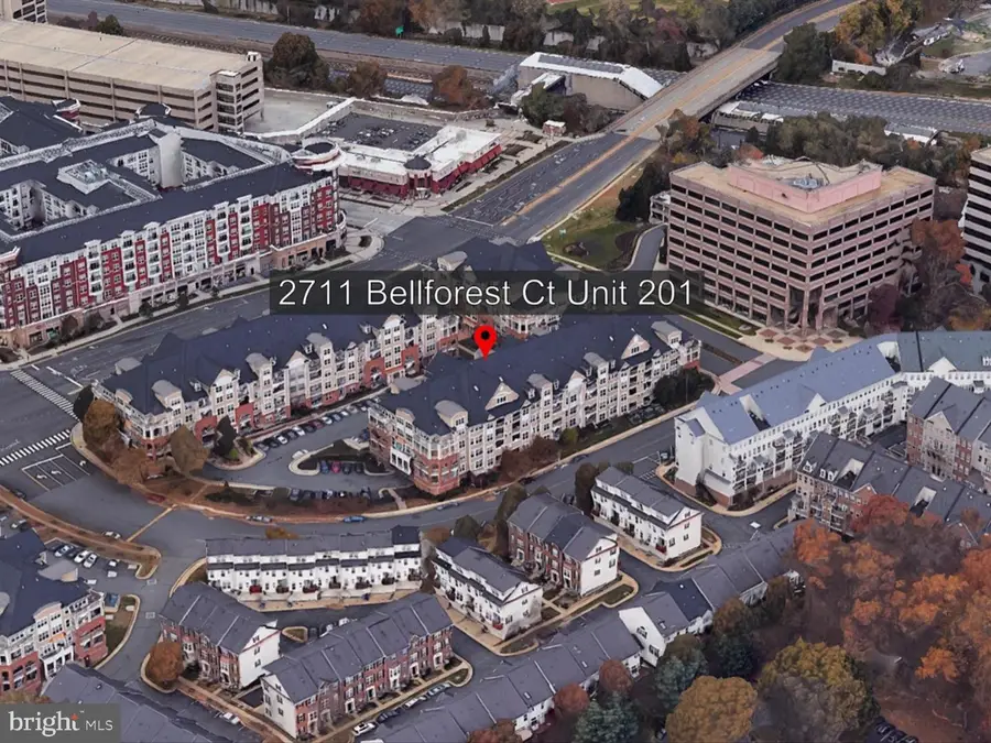 2711 Bellforest Ct #201, Vienna, VA 22180 - Image #2