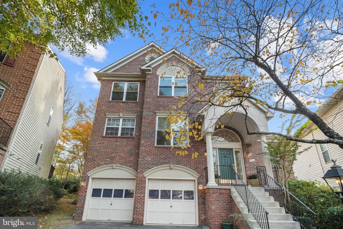 3116 White Daisy Pl, Fairfax, VA 22031 - Image #1