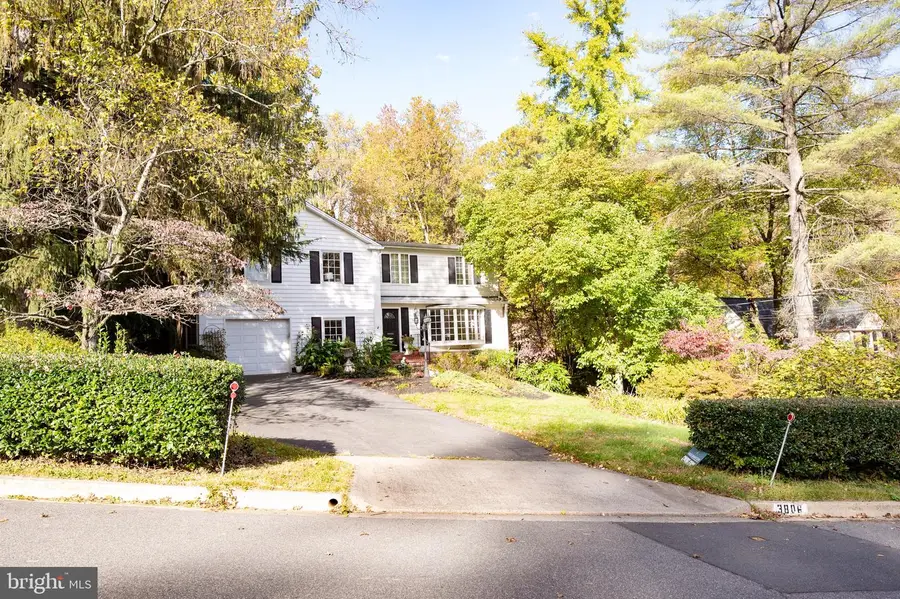 3806 Bent Branch Rd, Falls Church, VA 22041 - Image #2