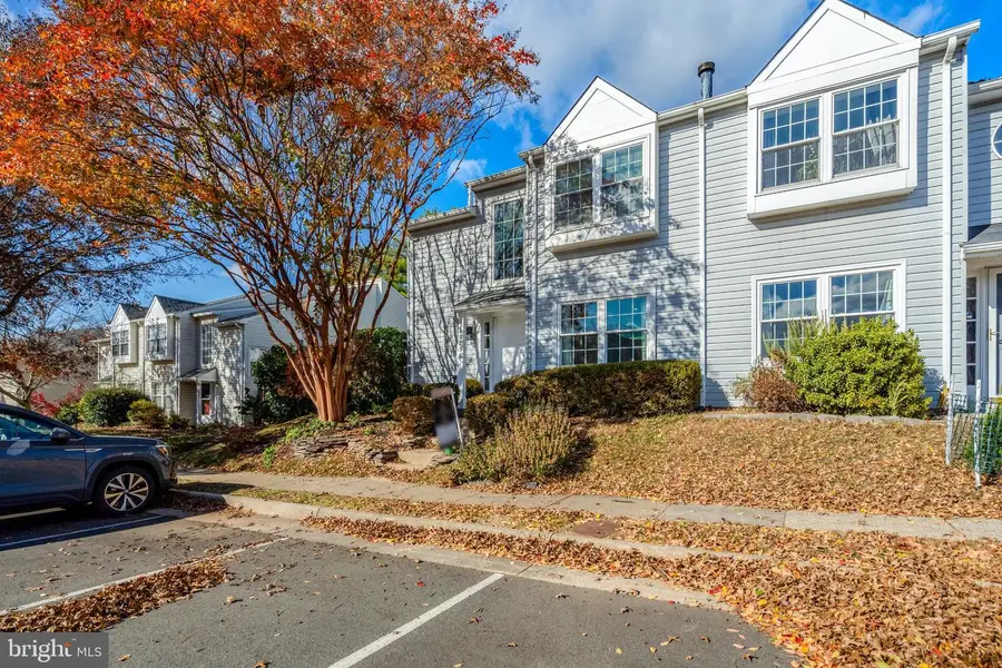 14000 Grumble Jones Ct #b, Centreville, VA 20121 - Image #2