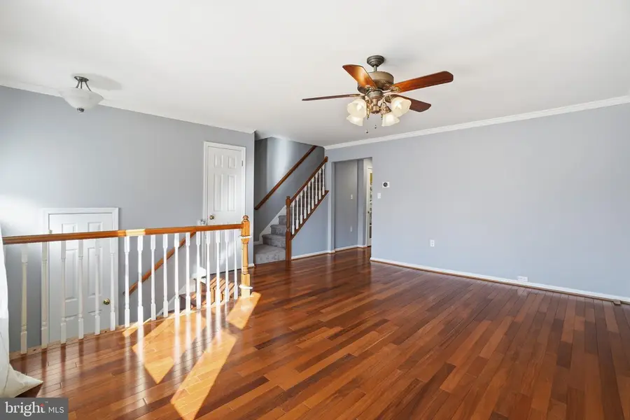 14524 Eddy Ct, Centreville, VA 20120 - Image #3