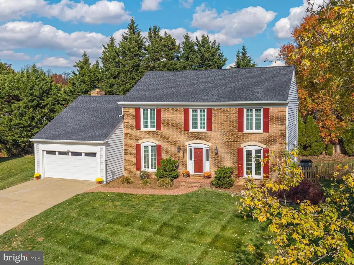 12816 Cross Creek Ln, Herndon, VA 20171 - Image #1