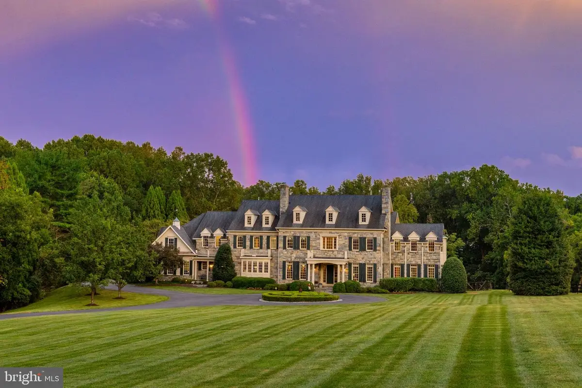 1205 Towlston Rd, Great Falls, VA 22066 - #1