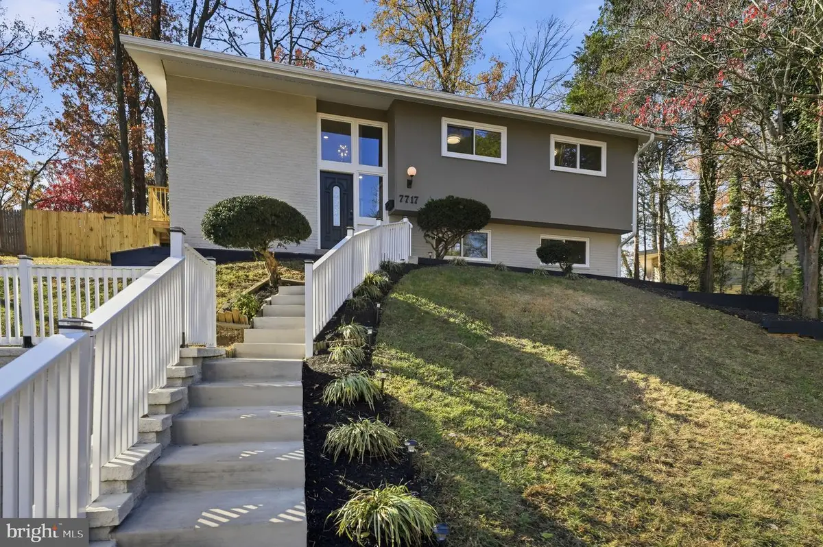 7717 Glenister Dr, Springfield, VA 22152 - Image #1