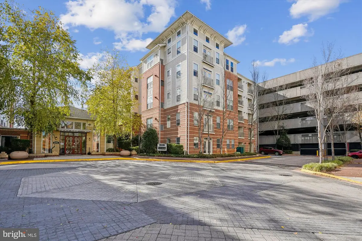 9490 Virginia Center Blvd #130, Vienna, VA 22181 - Image #1