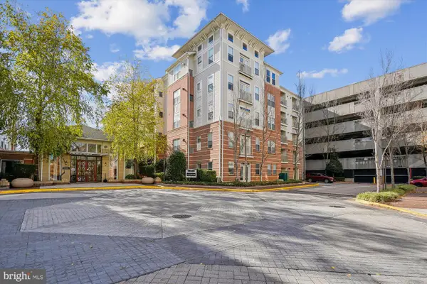 9490 Virginia Center Blvd #130, VIENNA, VA 22181