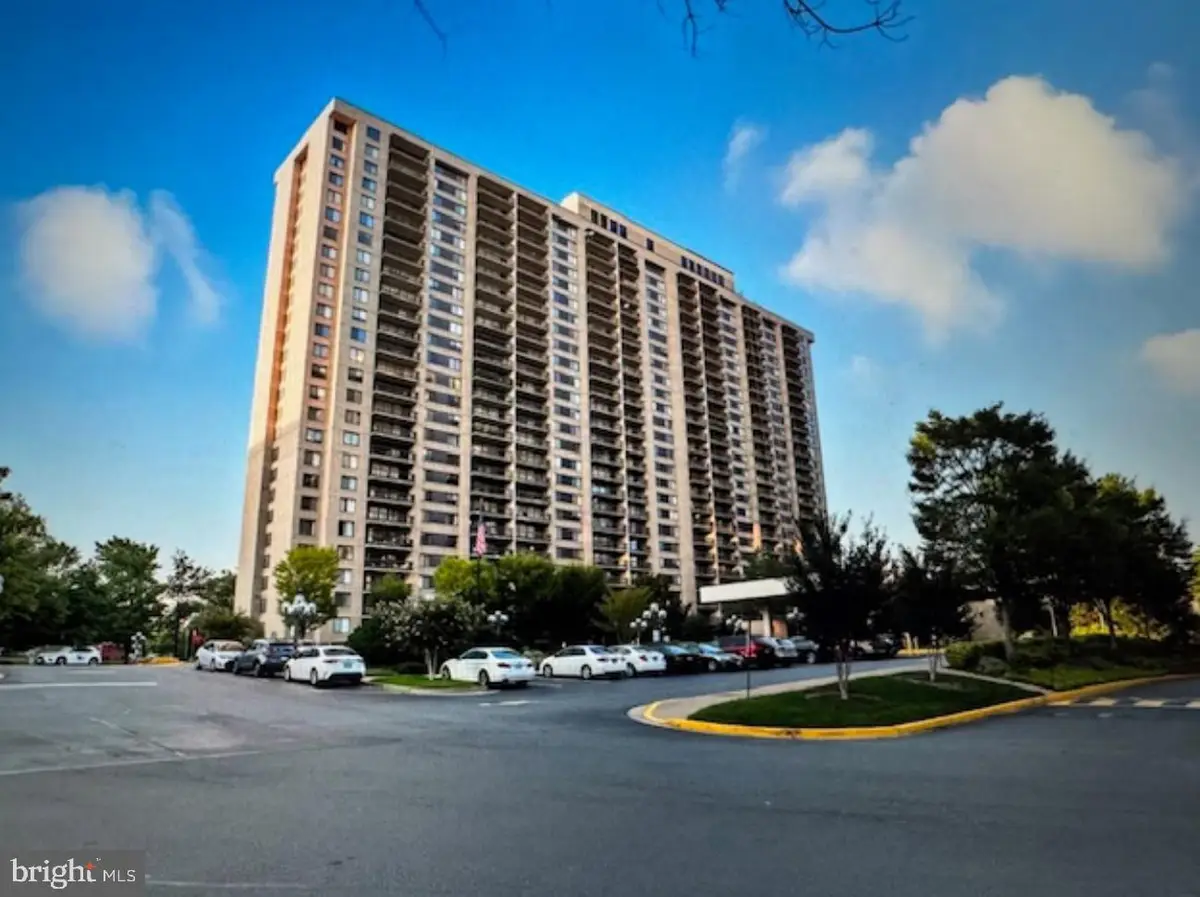 3701 S George Mason Dr #205n, Falls Church, VA 22041 - Image #1