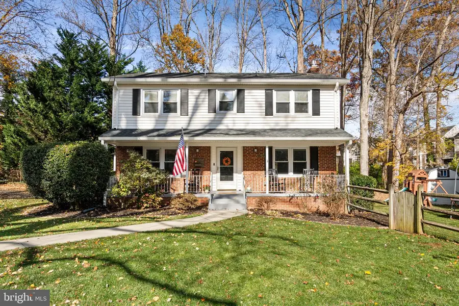 10714 Dudley Ct, Fairfax, VA 22030 - Image #2