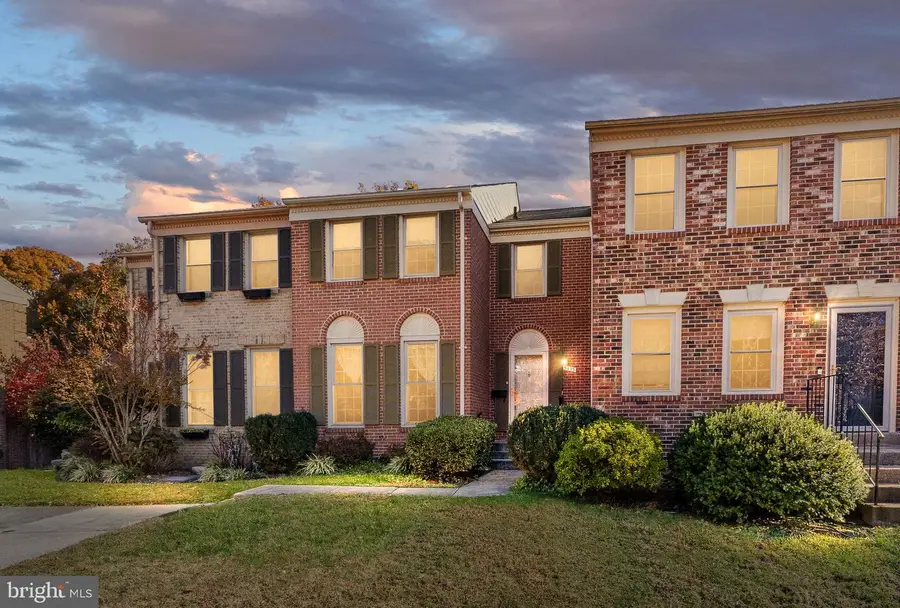 5453 Cheshire Meadows Way, Fairfax, VA 22032 - Image #3