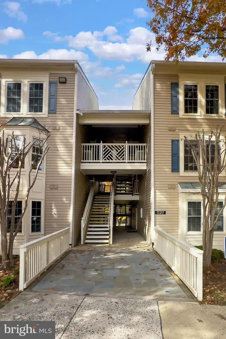 12217 Fairfield House Dr #106a, Fair Oaks, VA 22033 - Image #2