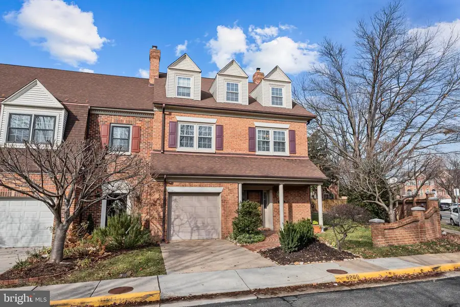 6260 Chaucer Ln, Alexandria, VA 22304 - Image #3