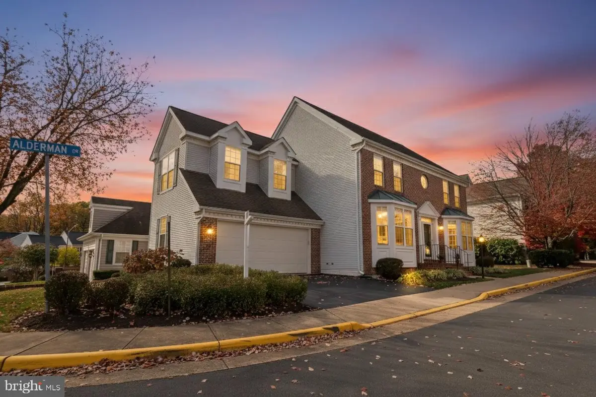 6325 Alderman Dr, Alexandria, VA 22315 - Image #1