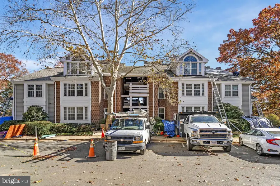 11142 Beaver Trail Ct, Reston, VA 20191 - Image #3