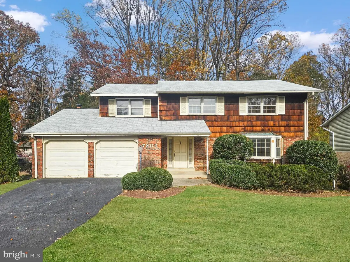 7804 Carrleigh Pkwy, Springfield, VA 22152 - Image #1