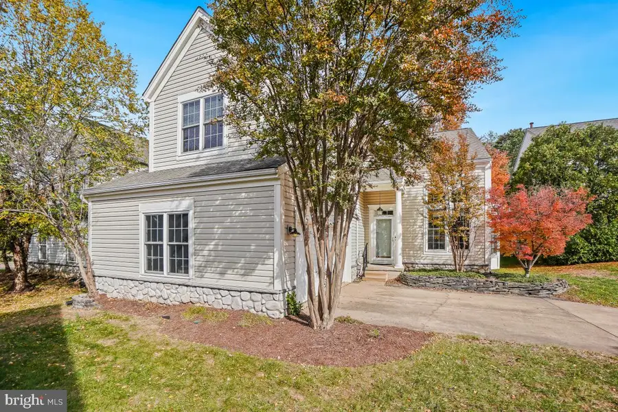 2442 Arctic Fox Way, Reston, VA 20191 - Image #2