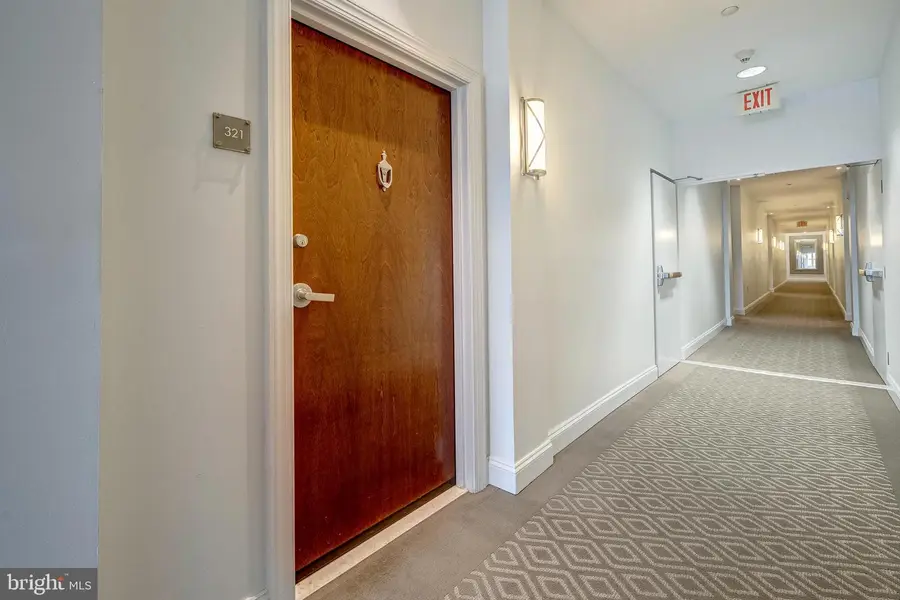 11770 Sunrise Valley Dr #321, Reston, VA 20191 - Image #2
