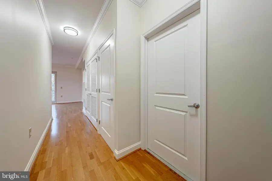 11770 Sunrise Valley Dr #321, Reston, VA 20191 - Image #3