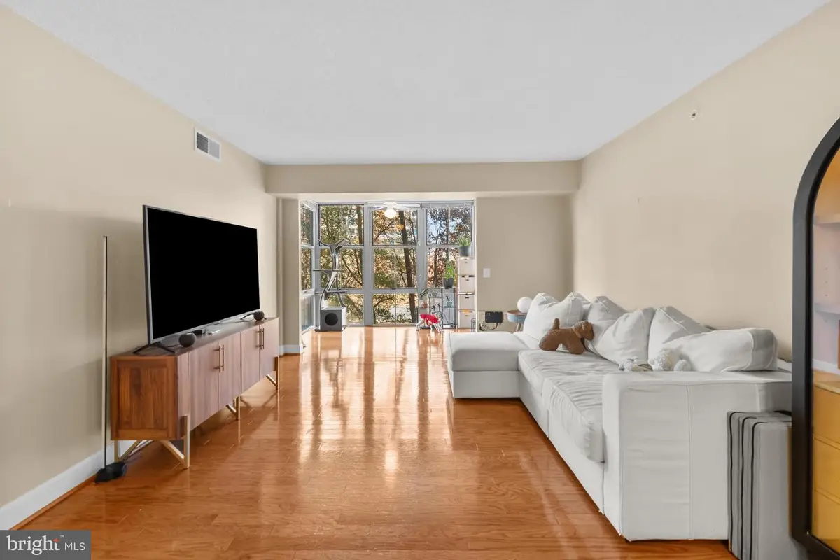 11800 Sunset Hills Rd #409, Reston, VA 20190 - Image #1