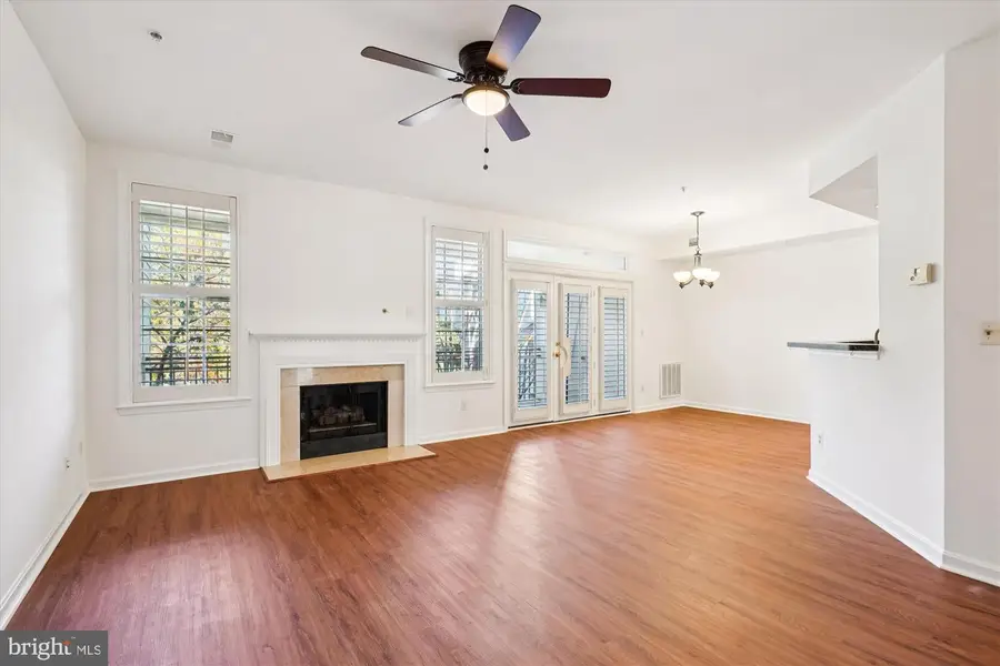 1314 Garden Cir #c, Reston, VA 20194 - Image #3