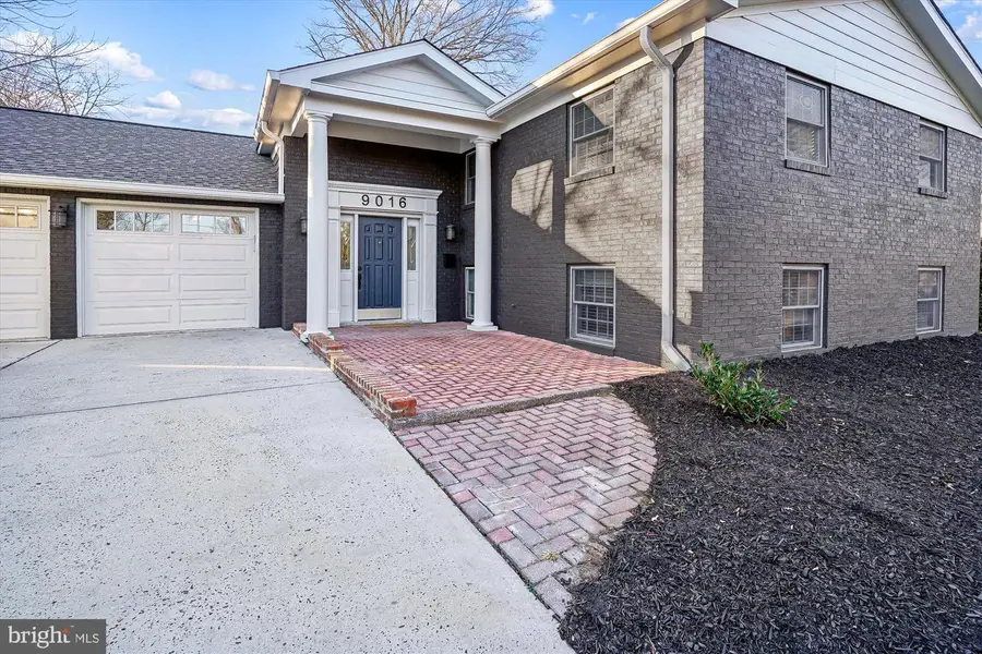 9016 Greylock St, Alexandria, VA 22308 - Image #2