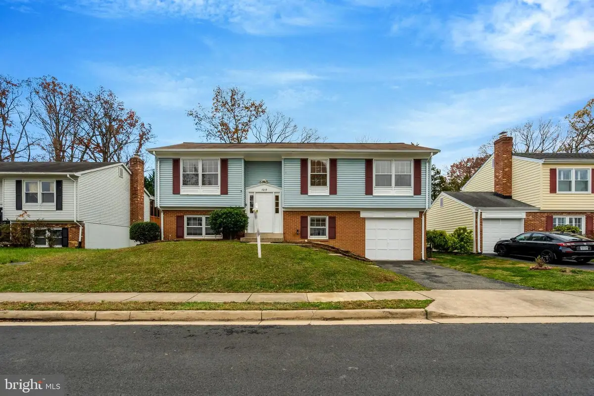 7219 Bona Vista Ct, Springfield, VA 22150 - Image #1