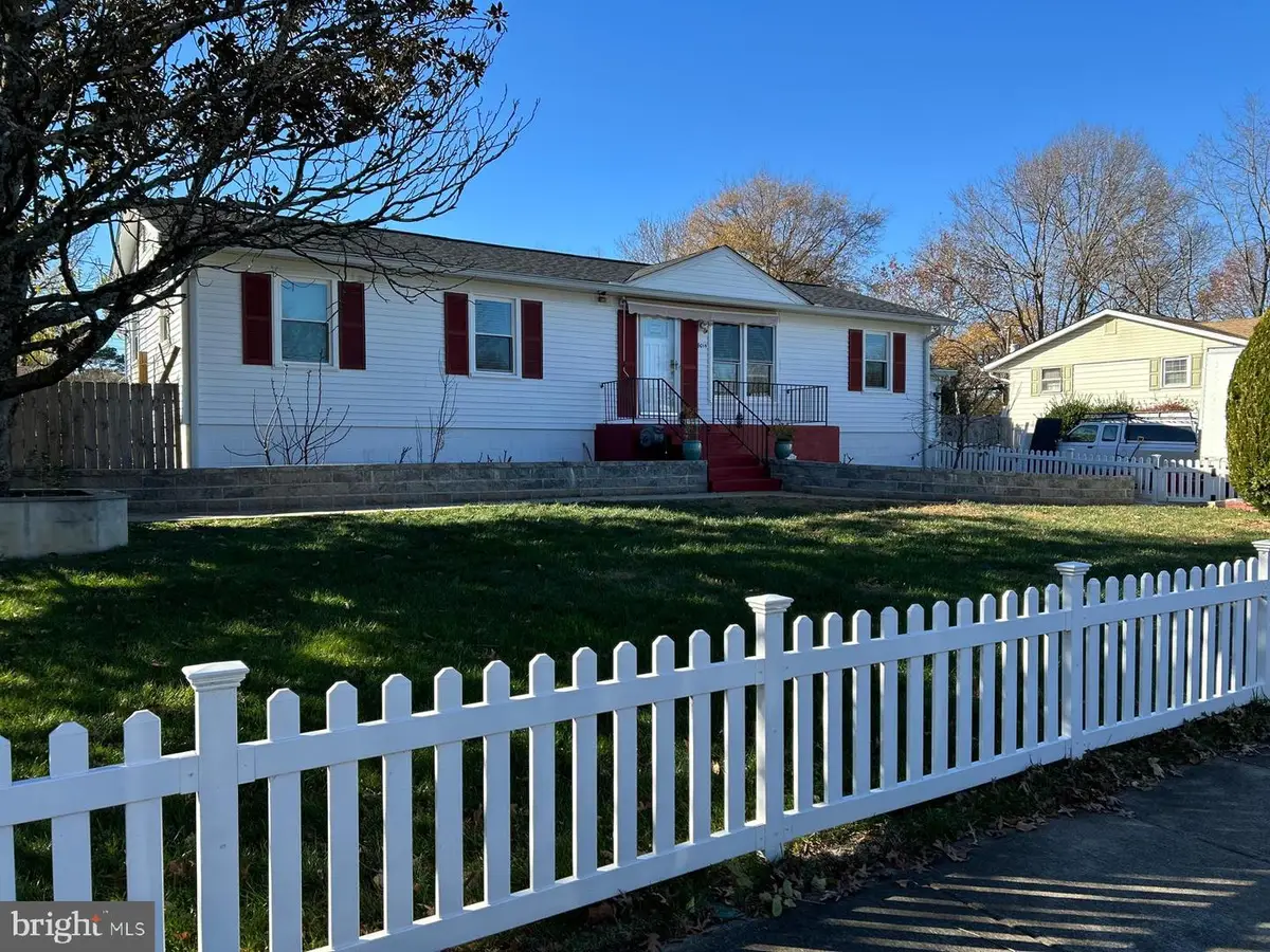 8014 Steadman St, Alexandria, VA 22309 - Image #1