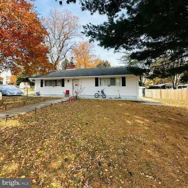 3721 Munson Rd, FALLS CHURCH, VA 22041