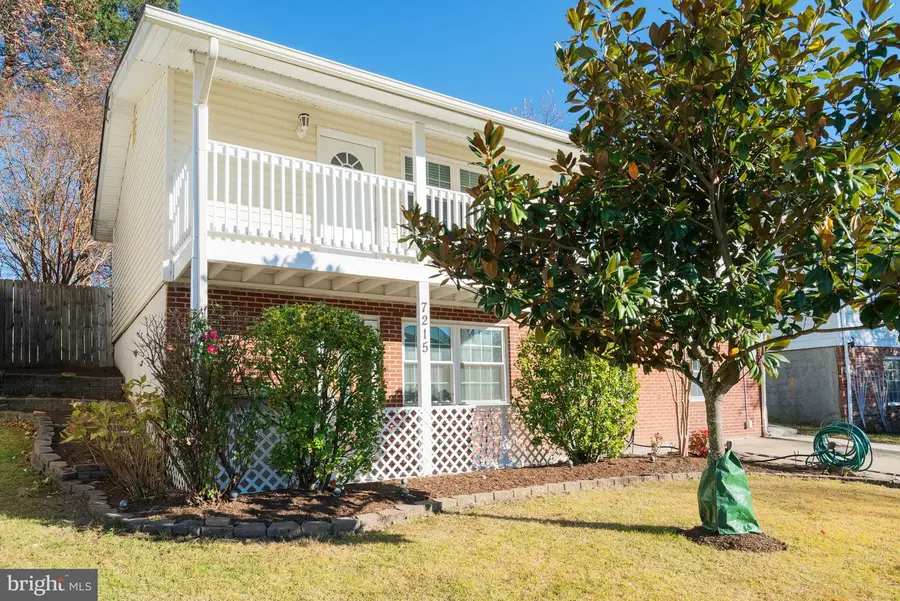 7215 Beverly Park Dr, Springfield, VA 22150 - Image #2