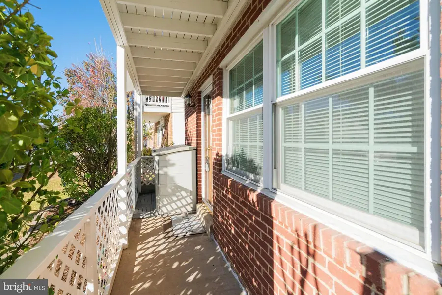 7215 Beverly Park Dr, Springfield, VA 22150 - Image #3