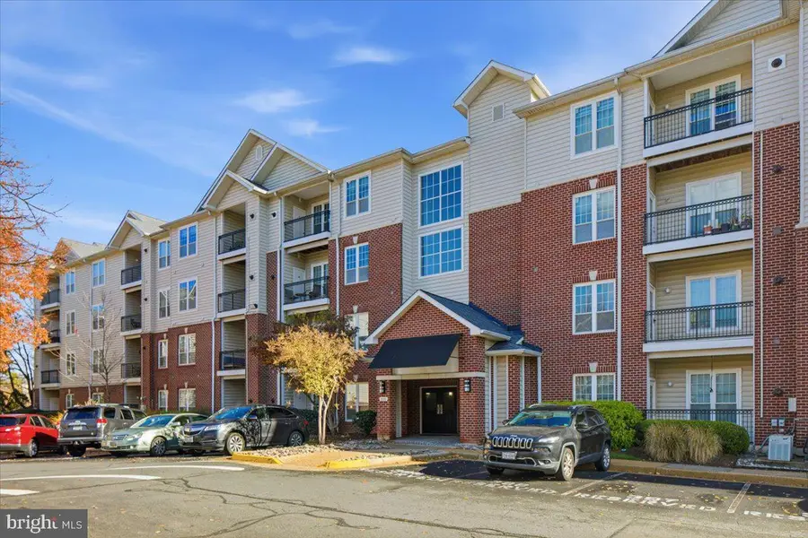 1591 Spring Gate Dr #3406, McLean, VA 22102 - Image #2