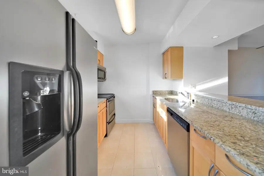 14494 Cool Oak Ln, Centreville, VA 20121 - Image #3