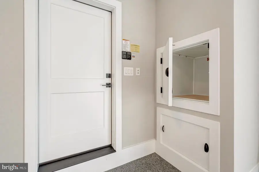 7400 Churchill Rd, McLean, VA 22101 - Image #3