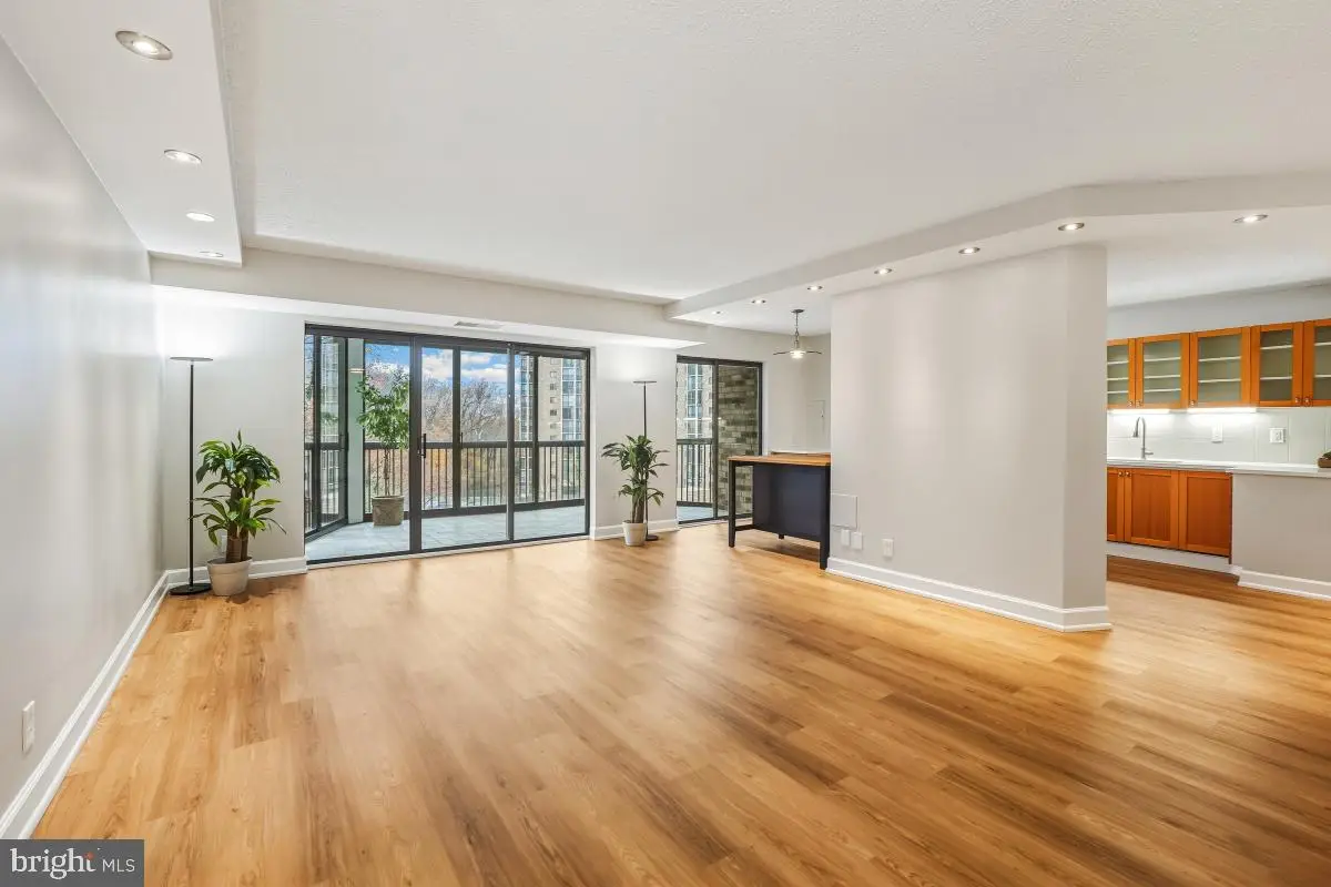 5904 Mount Eagle Dr #601, Alexandria, VA 22303 - Image #1