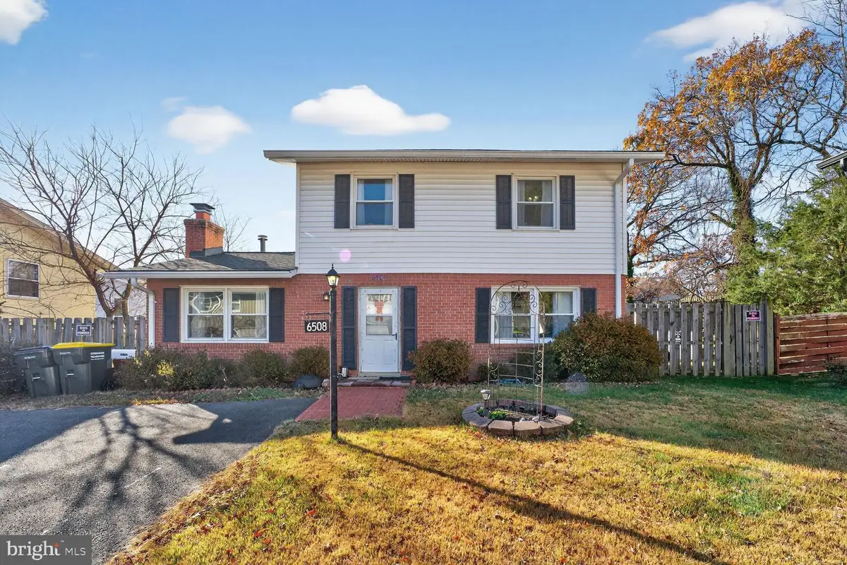6508 Delia Dr, Alexandria, VA 22310 - Image #1
