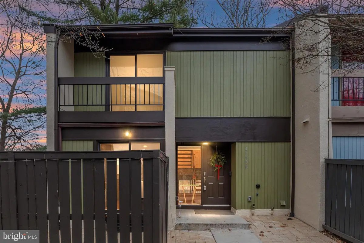 11608 Newbridge Ct, Reston, VA 20191 - Image #1