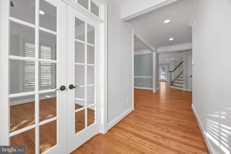 8047 Fairfax Rd, Alexandria, VA 22308 - Image #2