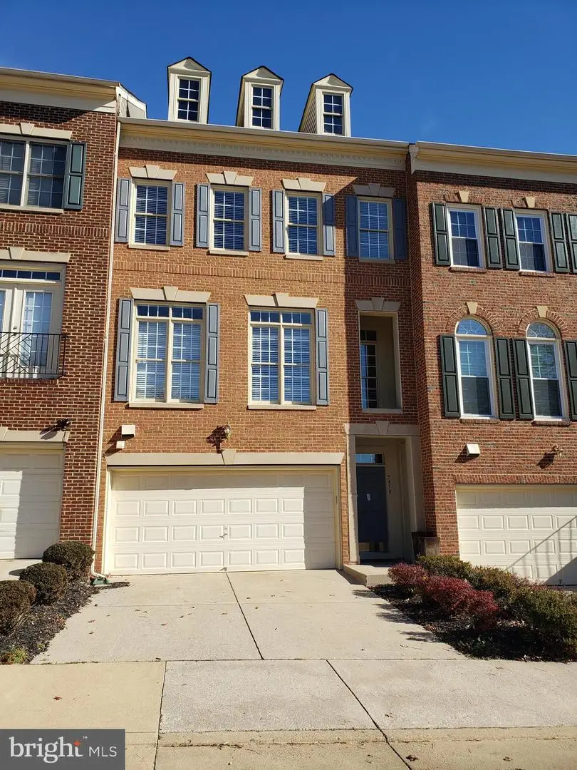 5450 Edsall Ridge Pl, Alexandria, VA 22312 - Image #1